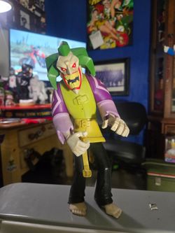 2005 Mattel Batman "EXP" (Extreme Power) action figure of The Joker.