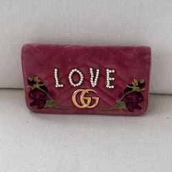 Gucci Crossbody 100% Authentic 