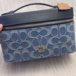 Coach Cosmetic Case in Signature Denim denim