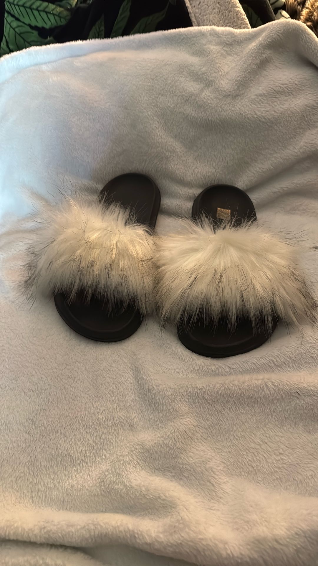 Fuzzy slides