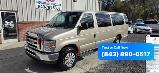 2013 Ford E350 Super Duty Passenger