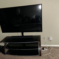 65 Inch TV Stand 