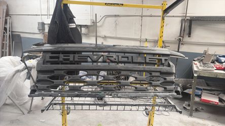 2024 Chevy Silverado front grille Z71