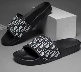 Christian dior slides size 42