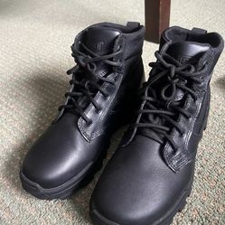 5.11 TACTICAL Boots Men Size 7 Black Lace up Speed 3.0 5"  Slip Oil Resistant