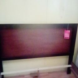 Full Frame Bed  Coaster Fine Furniture 