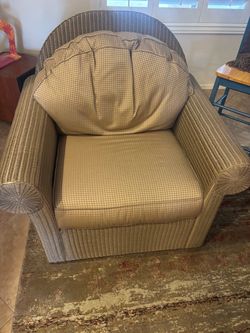 Wicker Accent Chair with Cushions