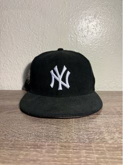 New Era New York Yankees Fitted Hat Black Corduroy Pink Undervisor Size 7