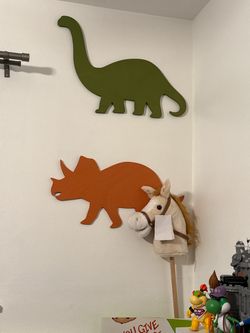 Dinosaurs wall decor