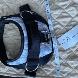New Medium Dog Harness