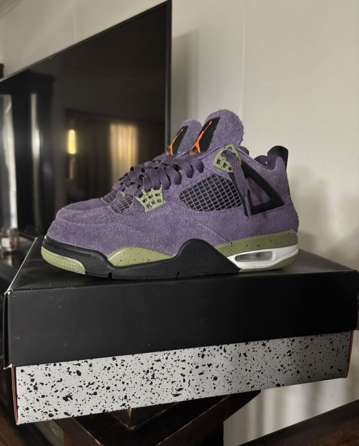 Jordan Crayon 4s