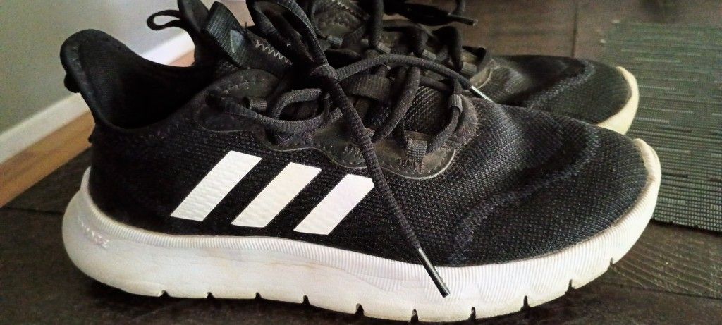 Adidas bounce Females