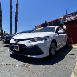 2021 Toyota Camry 
