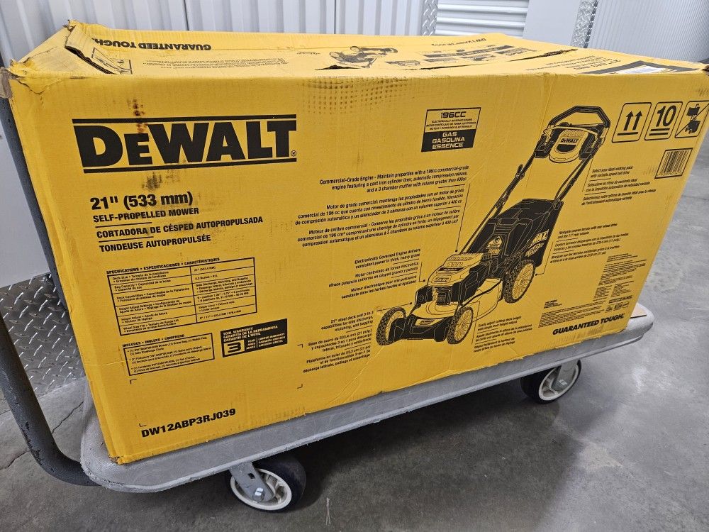 Dewalt 196cc Lawnmower