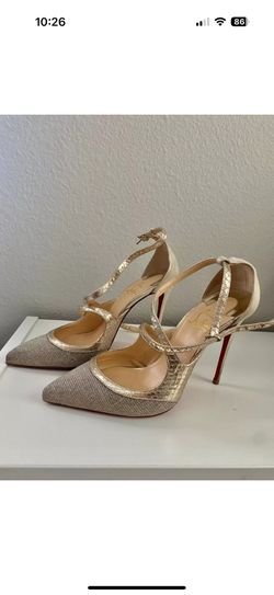 Christian Louboutin Grissos Glitter Pump Size 36