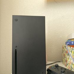 Xbox Series X And Samsung Monitor 