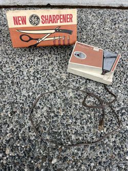 1960s Vintage General Electric Sharpener