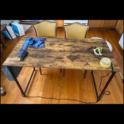Desk for for sale