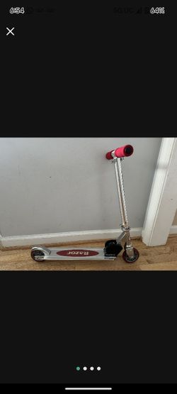 Lightly Used Kids (Age4- 8) Scotter