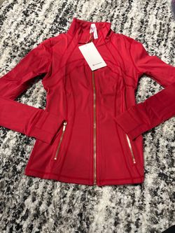 Red lululemon define jacket