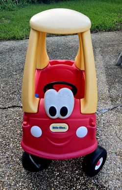 Little Tikes COZY COUPE ~ Kids Car Toddler Riding Toy