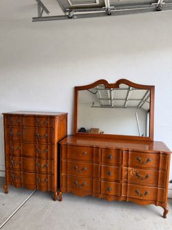 Vintage Matching Bedroom Dresser Set with Mirror – $250 OBO