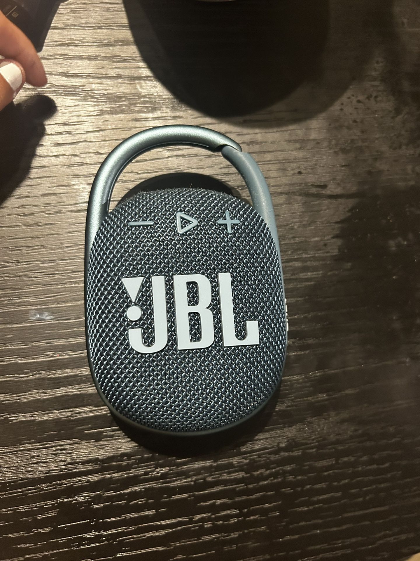 jbl clip 4