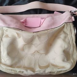 COACH L0982-F14708 Zoe Shoulder Bag, Pink & Tan Signature print