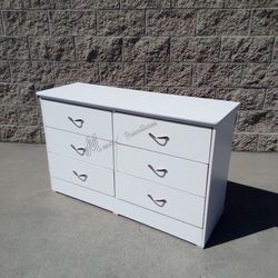 White Bedroom Dresser 6 Drawers!