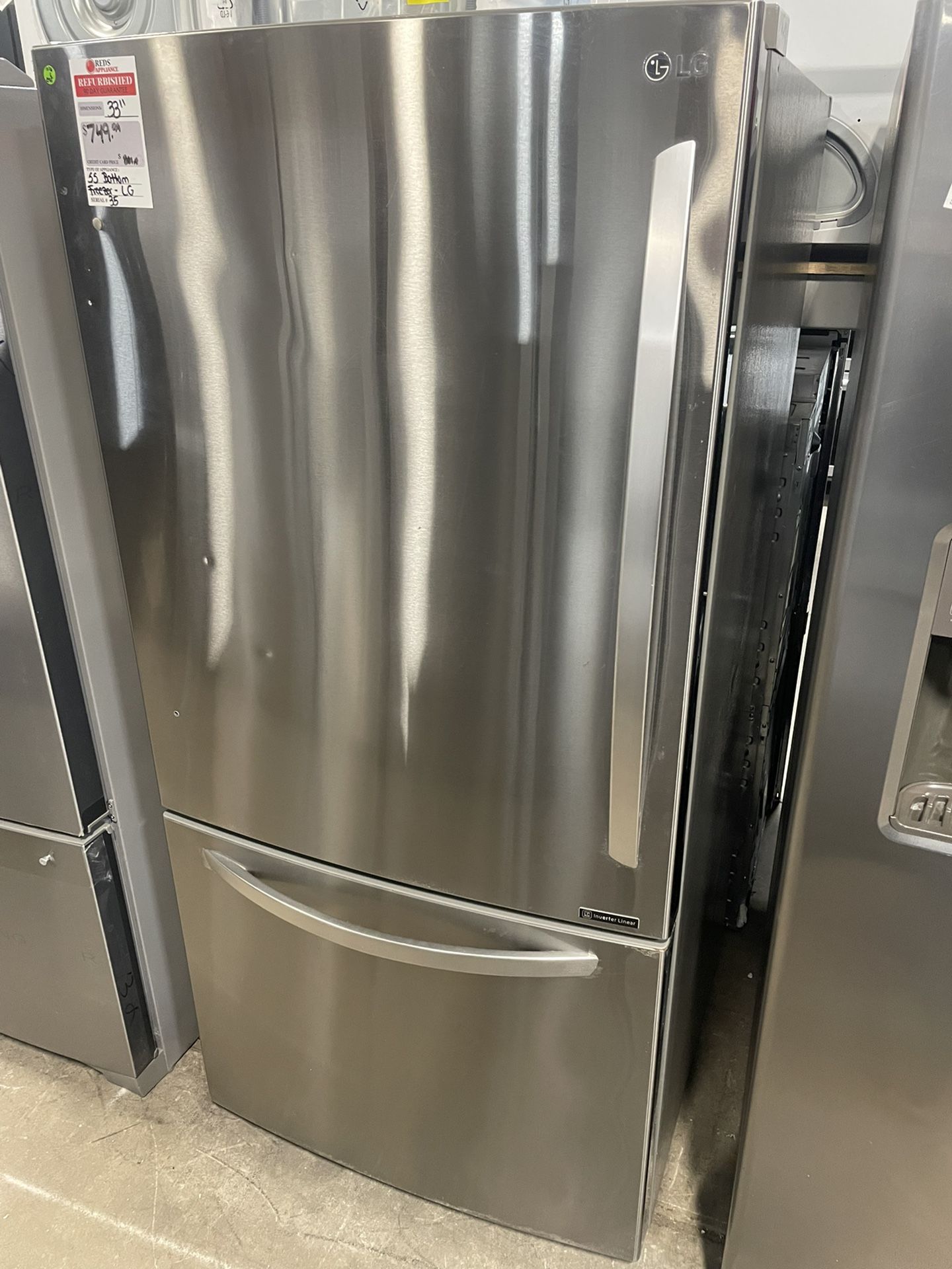 Lg Stainless Bottom Freezer Refrigerator 33 Wide