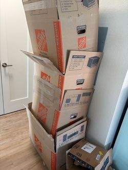 Sturdy boxes for moving