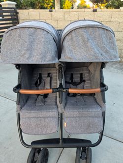 Zoe Twin V2 - Double Stroller with Bundle