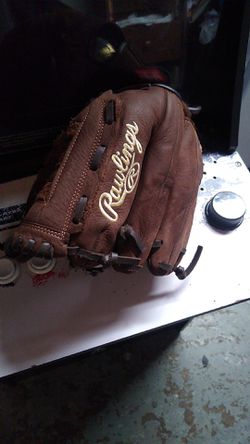 Kids baseball glove