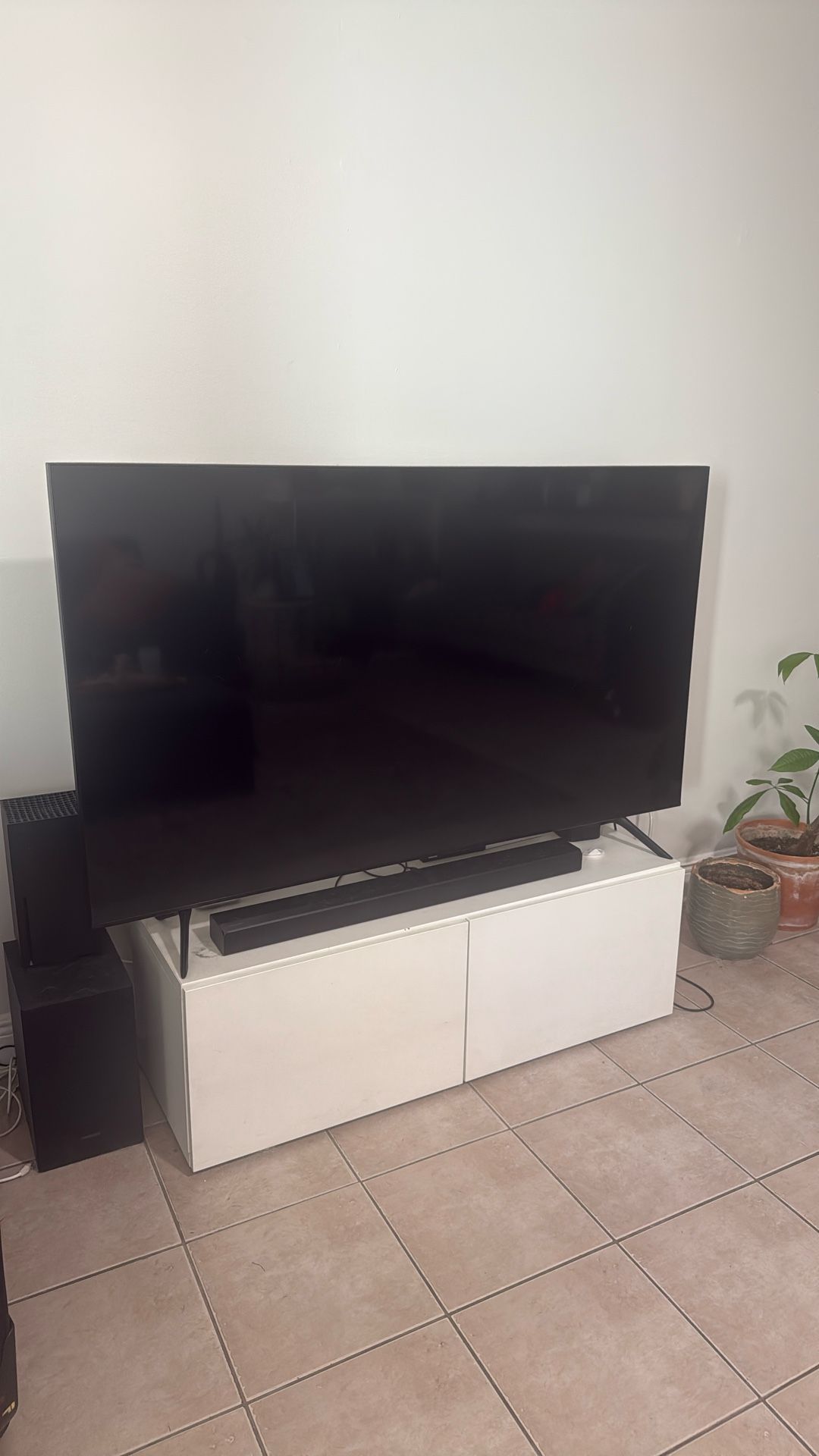 70” SAMSUNG HD SMART TV