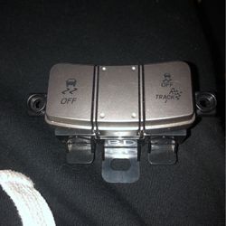 Traction control & usb assby