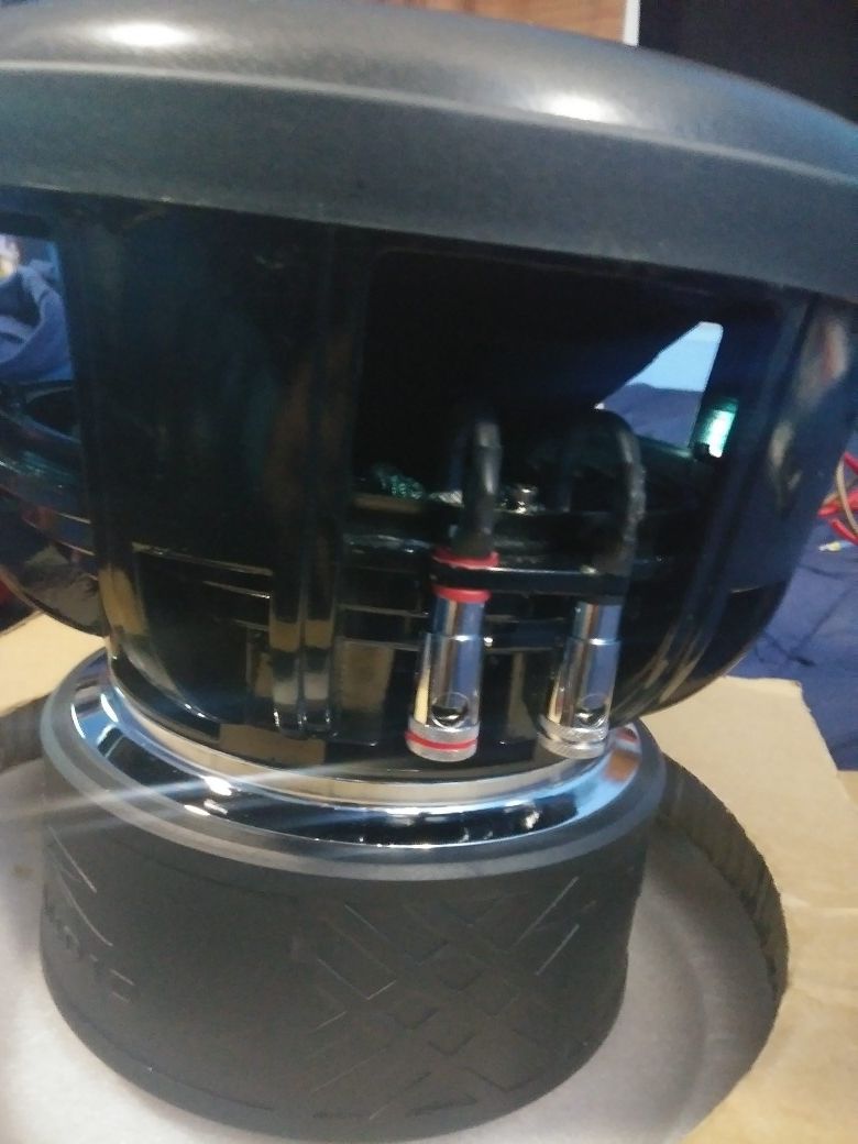 12" competition type subwoofer