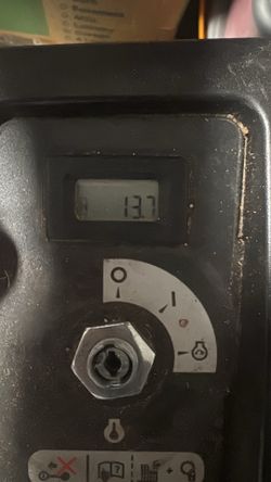 Hustler Raptor X Zero -turn Mower 42 “Kawasaki Fr600v 18hp