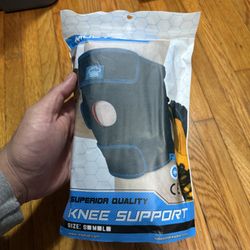 Brand New Medium Knee Support Brace