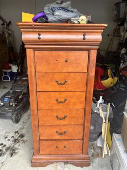 Solid Wood Slim Dresser 