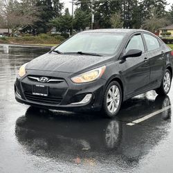 2012 Hyundai Accent