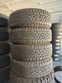 245-75r17 Goodyear tires en excelentes condiciones de vida las 4