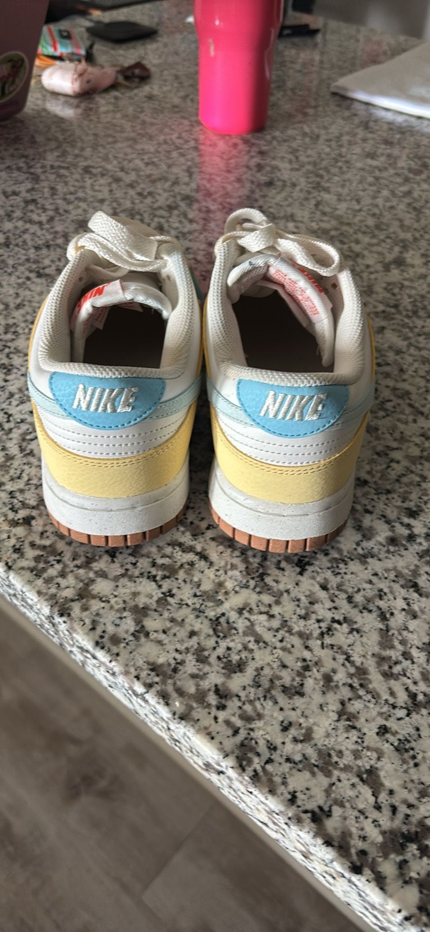 Brand New Nike dunks Size 8