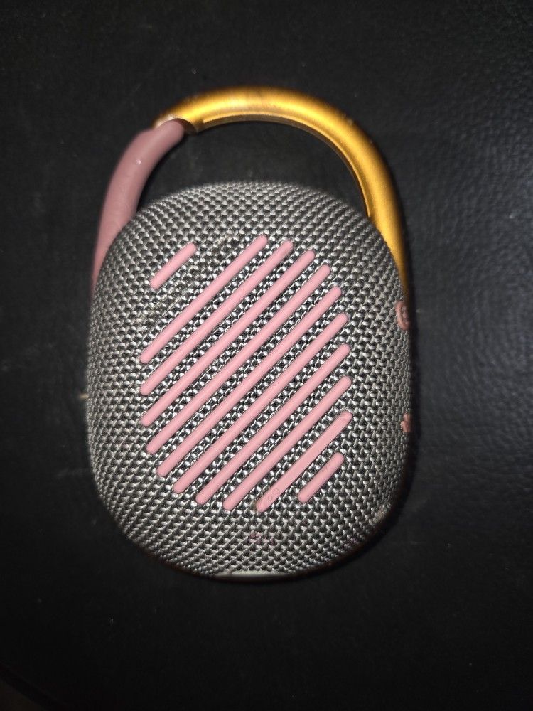 Jbl Speaker Clip 4 30$