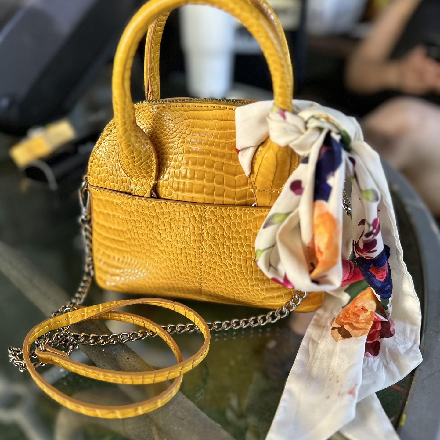 ZARA【NEW】MINI BOWLING BAG Zara MINI BOWLING CROSSBODY BAG | Mall of America®