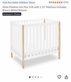 Mini Crib with Mattress white and tan