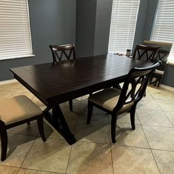 Dining Room Table With Leaf 