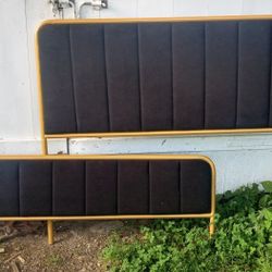 New* Matching Parir Of Queen Bed Frames 