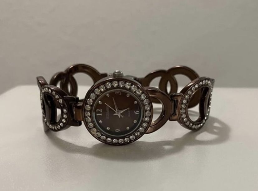 Kessaris Womens Watch