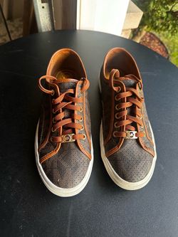 MICHAEL KORS BROWN SIGNATURE TENNIS SHOE- LEATHER- SIZE 9.5