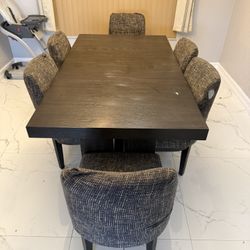 Dining Room Table 